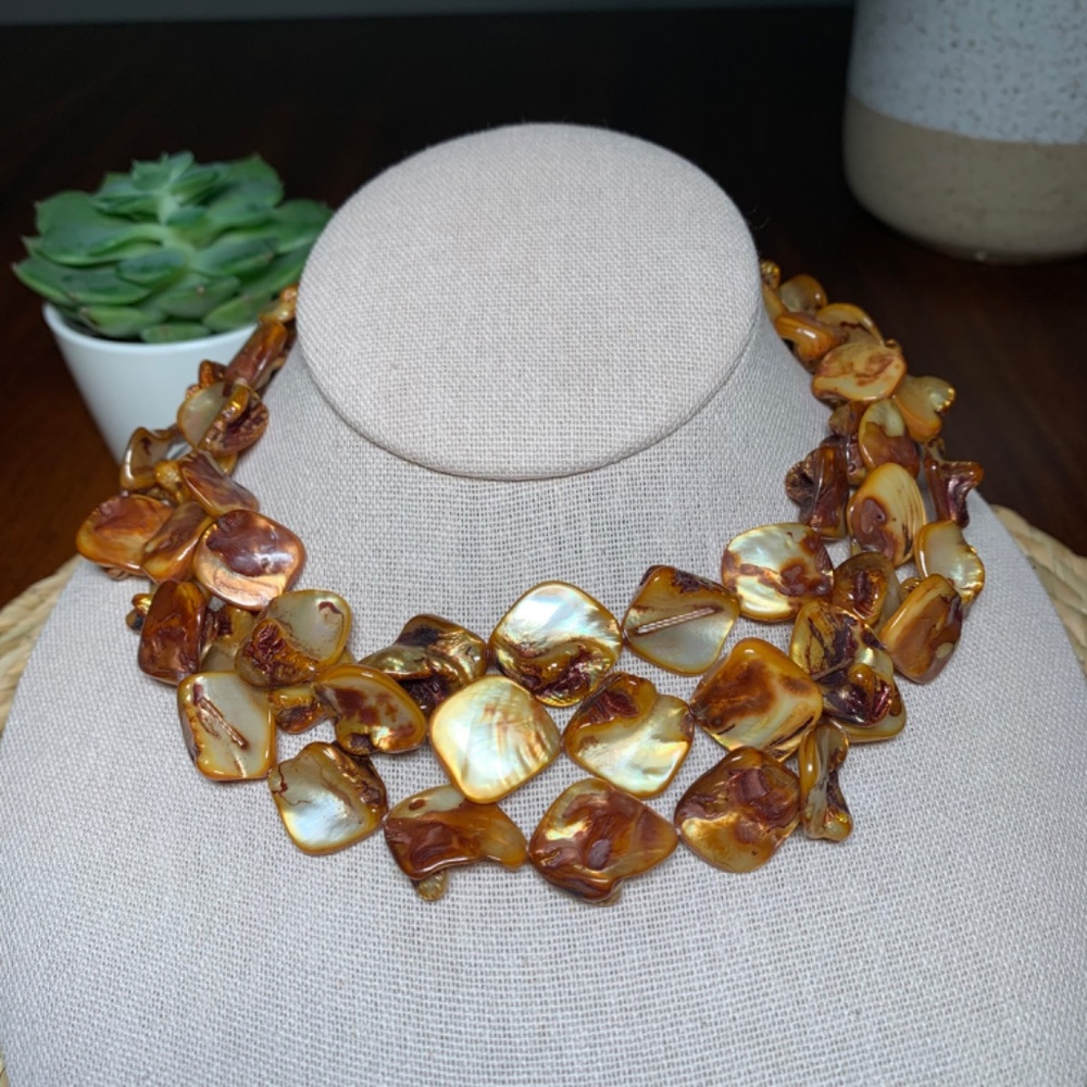 Lustrous Colored Shell Statement Necklace. In Sha… - image 2